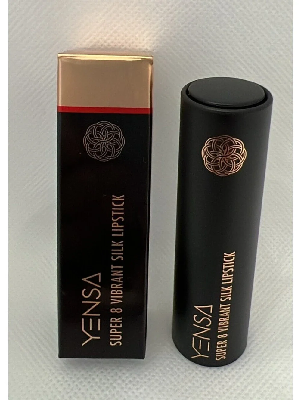 Yensa Super 8 Vibrant Silk Lipstick in Noble .12 oz Full Size